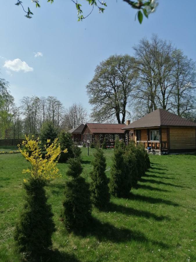 Usadba Kupalinka Hotel Ostrovo Exterior photo